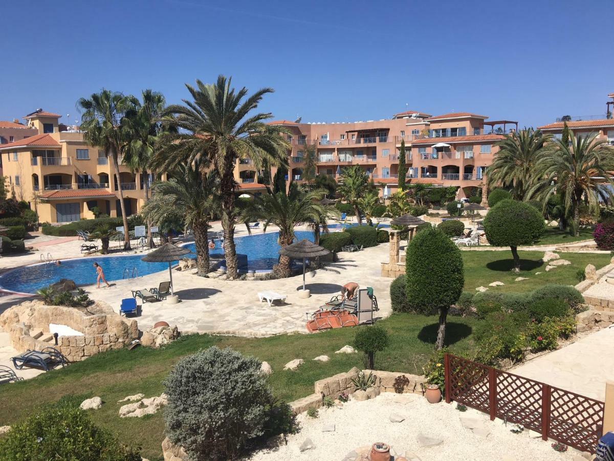 Limnaria Gardens - Modern 1 Bed, Walk To Beach & Shops Paphos Luaran gambar